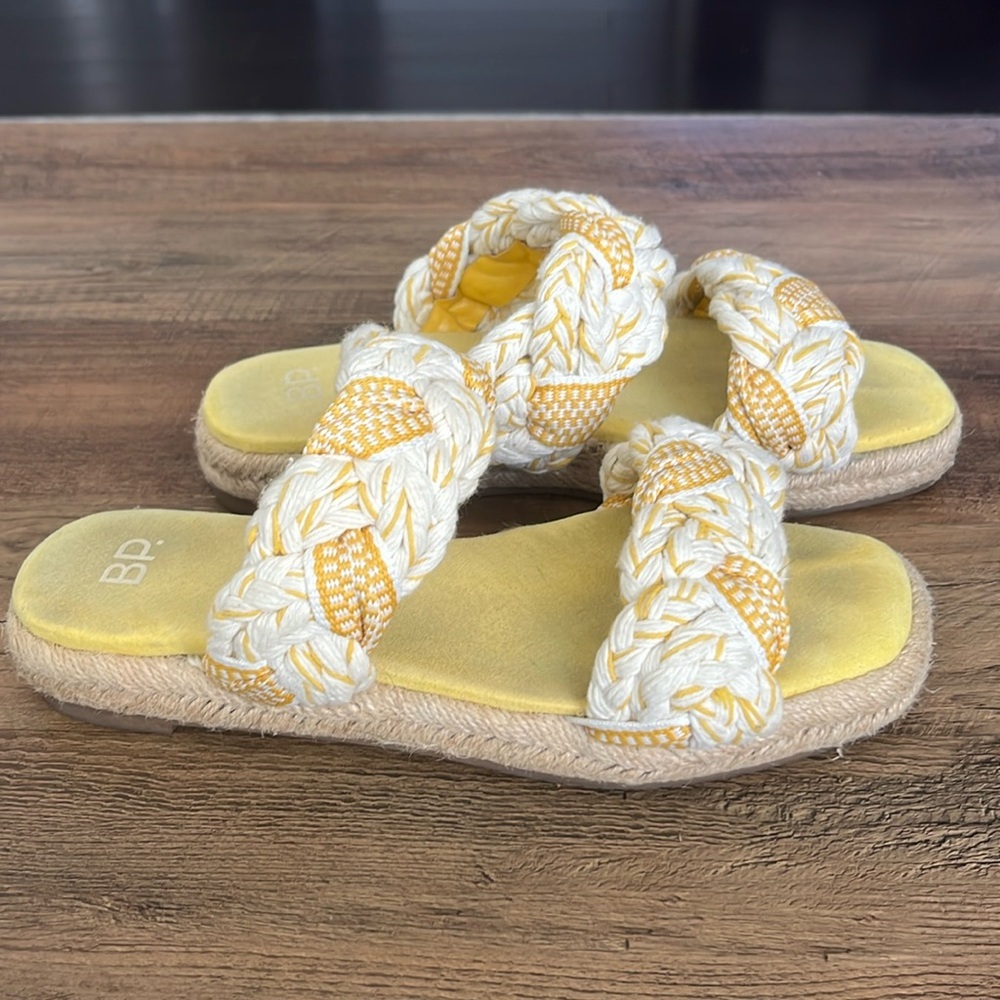 BP Espadrilles Yellow White Woven Slides Sandals 7